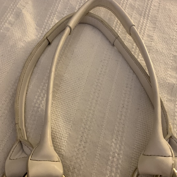 B. Makowsky leather handbag - Picture 6 of 9